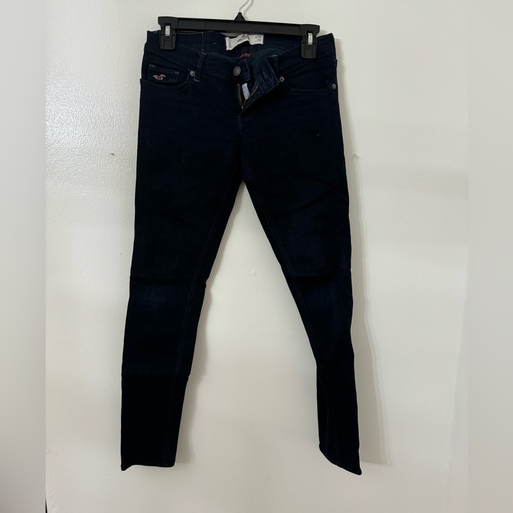 Hollister dark blue skinny jeans